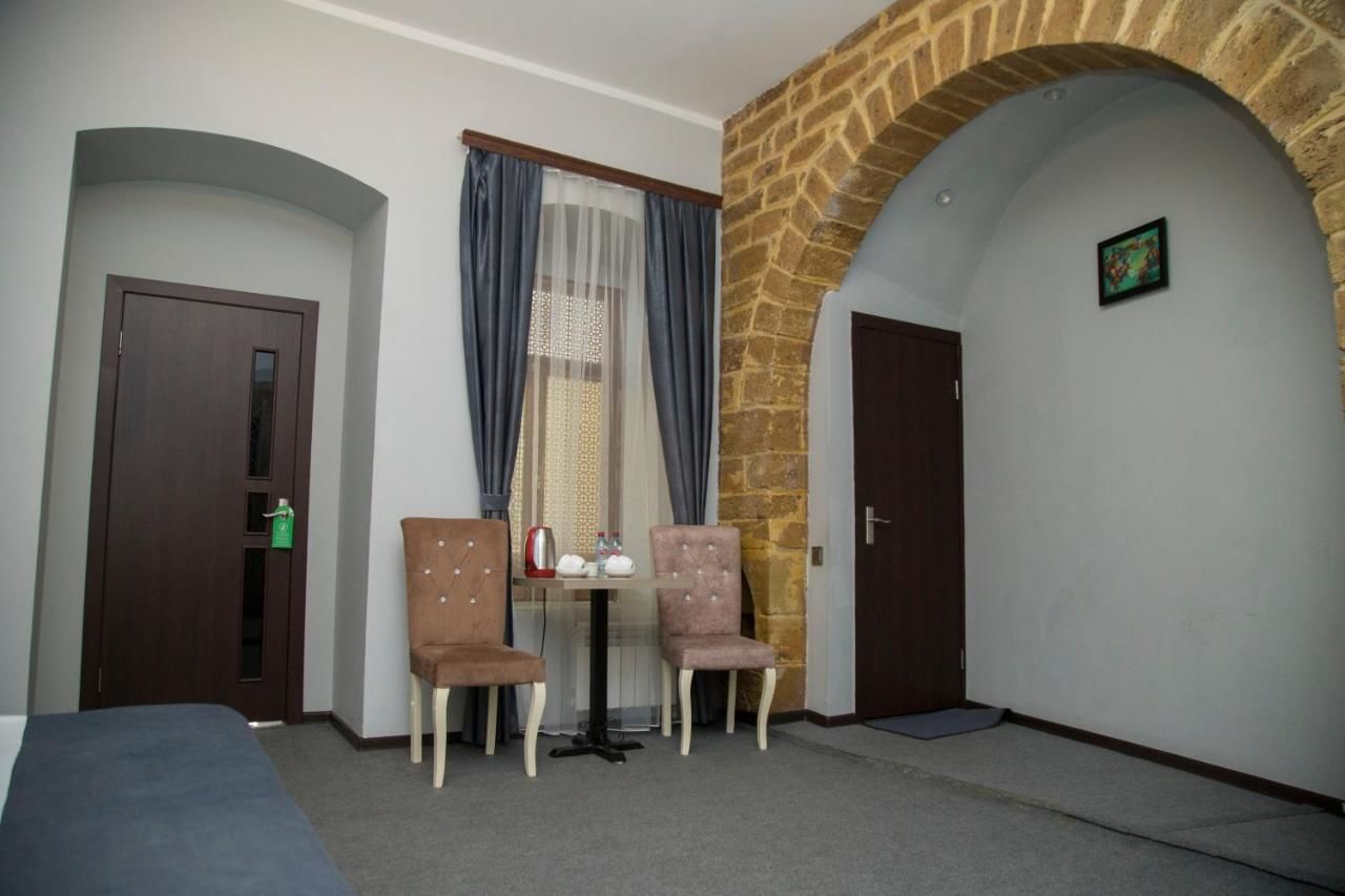 Отель Old Hotel In Baku Баку-28